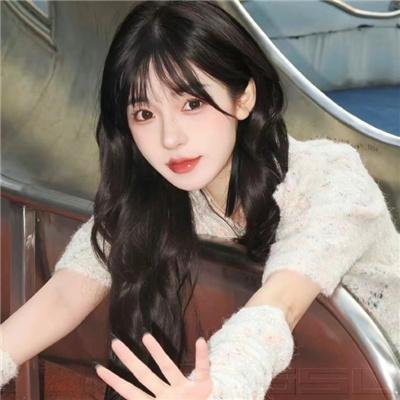 冰山美女反派我抱走咯